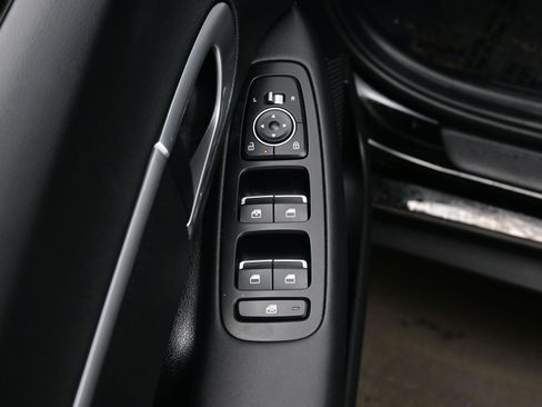 Used 2025 Hyundai Sonata SE image 10