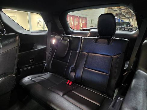 Used 2020 Ford Explorer XLT w/ Equipment Group 202A image 22