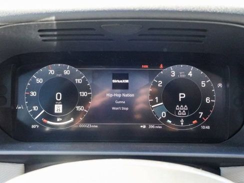 Used 2025 Land Rover Discovery Dynamic SE AWD/4WD image 22