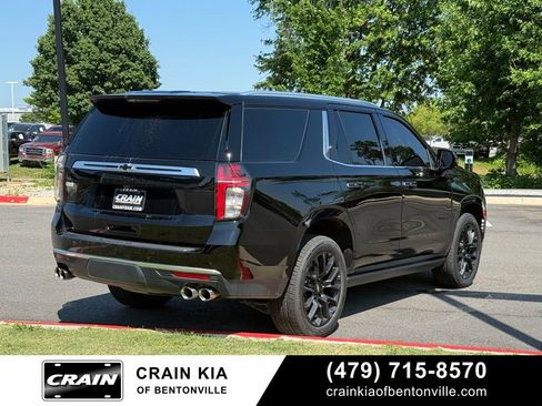 Used 2022 Chevrolet Tahoe High Country w/ Premium Package 2 AWD/4WD image 7