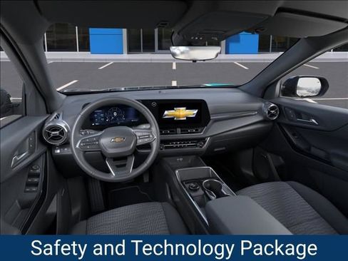New 2026 Chevrolet Equinox LT w/ Safety and Technology Package image 17