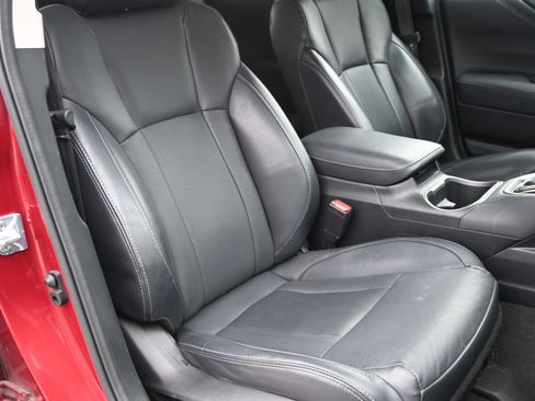 Certified 2022 Subaru Outback Limited XT image 33