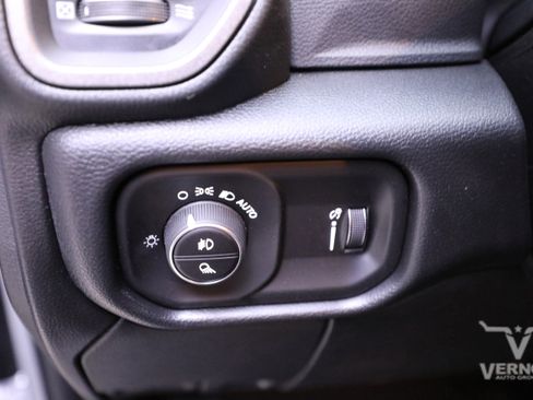 New 2026 RAM 3500 Tradesman image 16