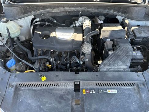 Used 2017 Hyundai Tucson Sport AWD/4WD image 24
