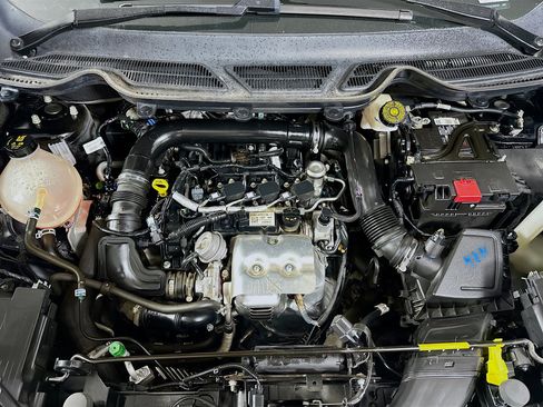 Used 2019 Ford EcoSport SE w/ SE Convenience Package image 33