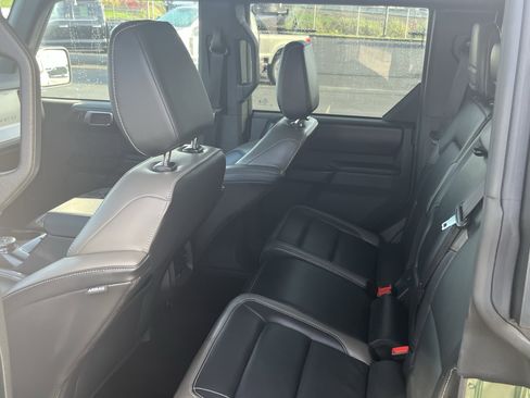 Certified 2025 Ford Bronco Outer Banks image 10