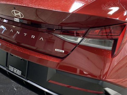 New 2026 Hyundai Elantra Limited image 33