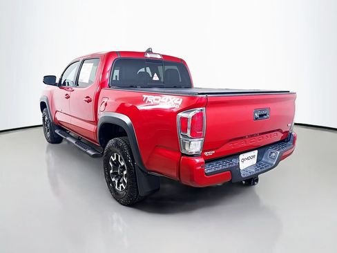 Certified 2022 Toyota Tacoma TRD Off-Road w/ TRD Premium Off Road Package AWD/4WD image 5