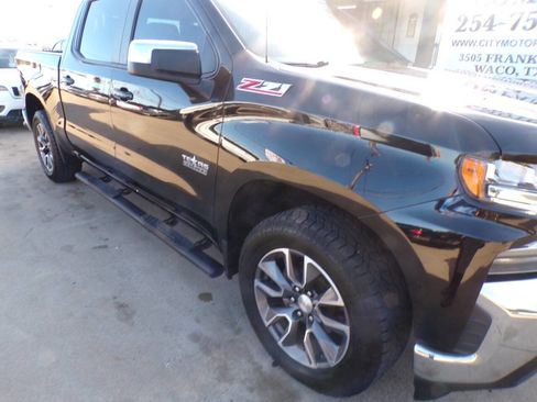 Used 2021 Chevrolet Silverado 1500 LT w/ Z71 Off-Road Package image 4