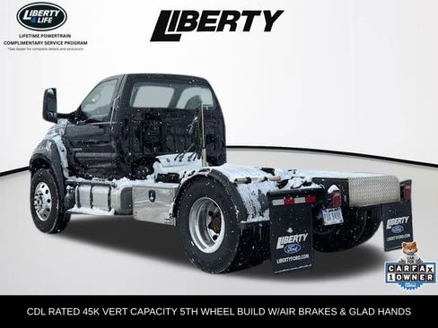 Used 2025 Ford F750 2WD Regular Cab Super Duty image 5