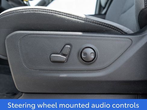 Used 2022 RAM 1500 Big Horn AWD/4WD image 18