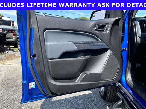 Used 2019 Chevrolet Colorado Z71 AWD/4WD image 19