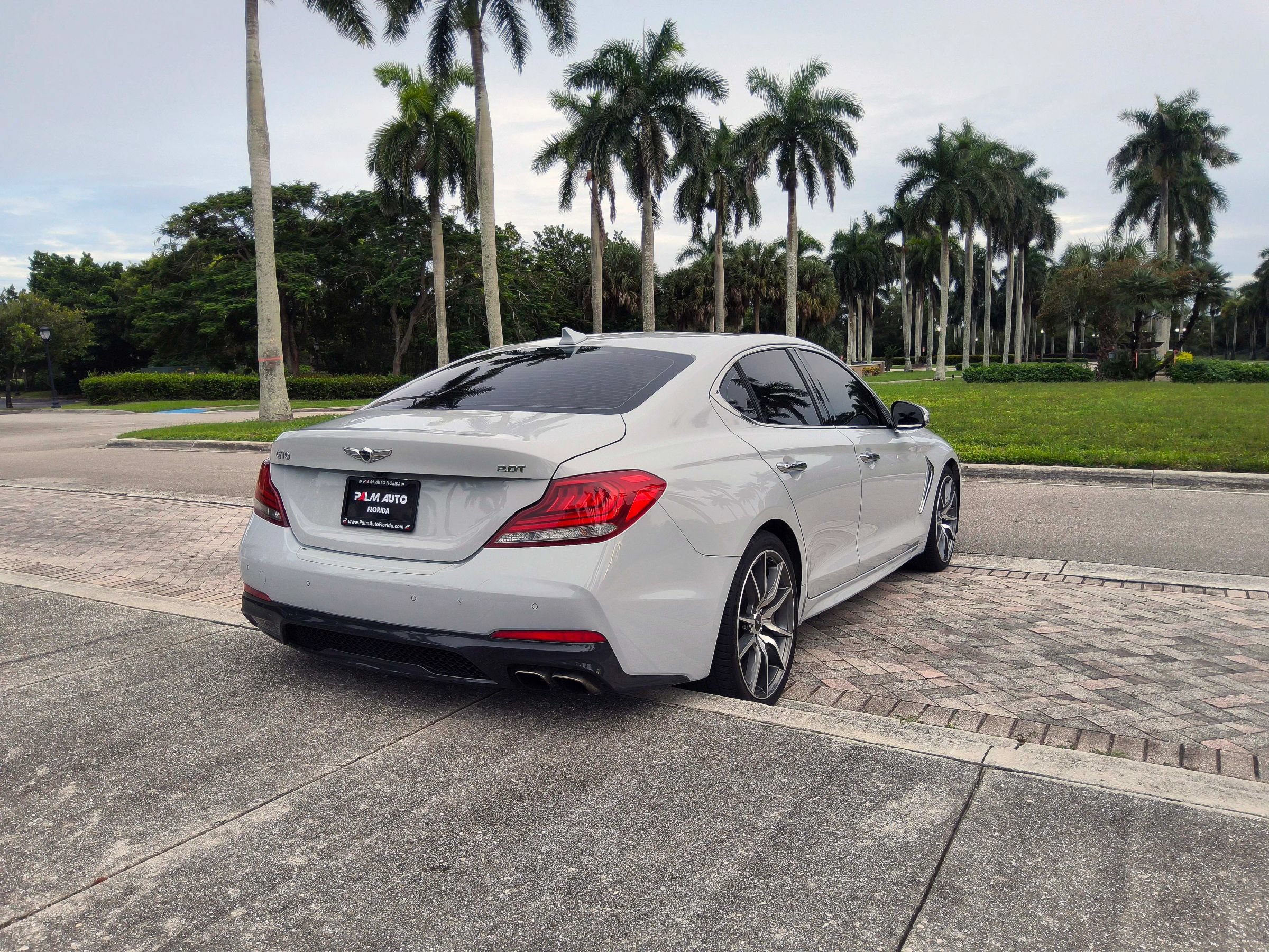 Used 2019 Genesis G70 2.0T Advanced w/ Dynamic Package RWD image 23