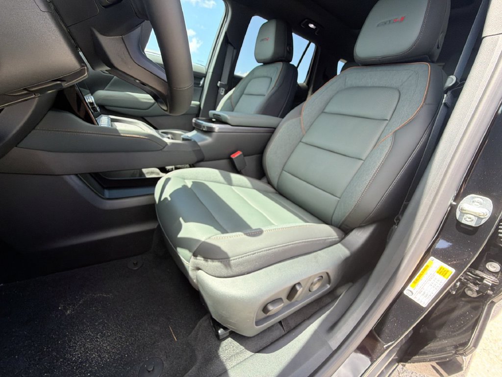 New 2027 GMC Terrain AT4 w/ Convenience Package III AWD/4WD image 15