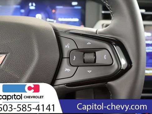Used 2027 Chevrolet Bolt RS FWD image 18