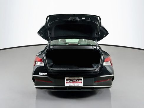 Used 2026 Hyundai Elantra Sport w/ Cargo Package FWD image 32