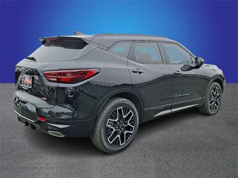 New 2026 Chevrolet Blazer RS image 3