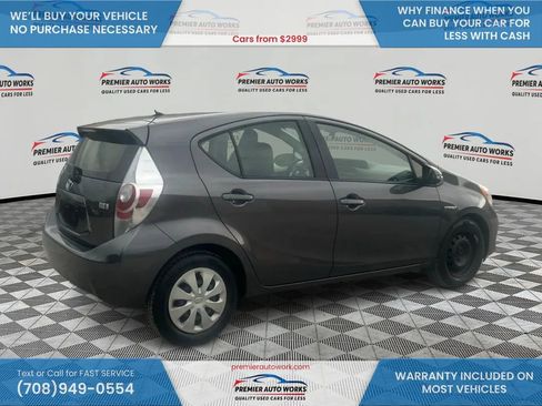 Used 2014 Toyota Prius C One FWD image 4