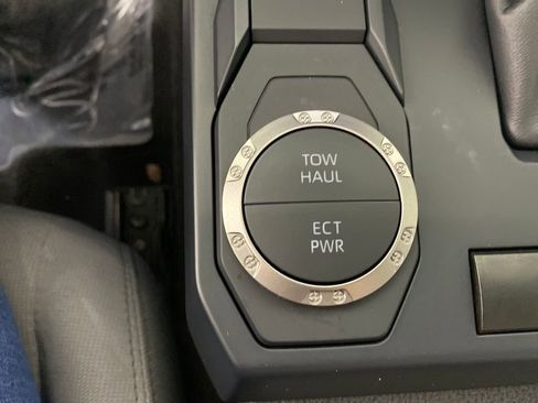 Certified 2024 Toyota Tacoma SR5 image 22