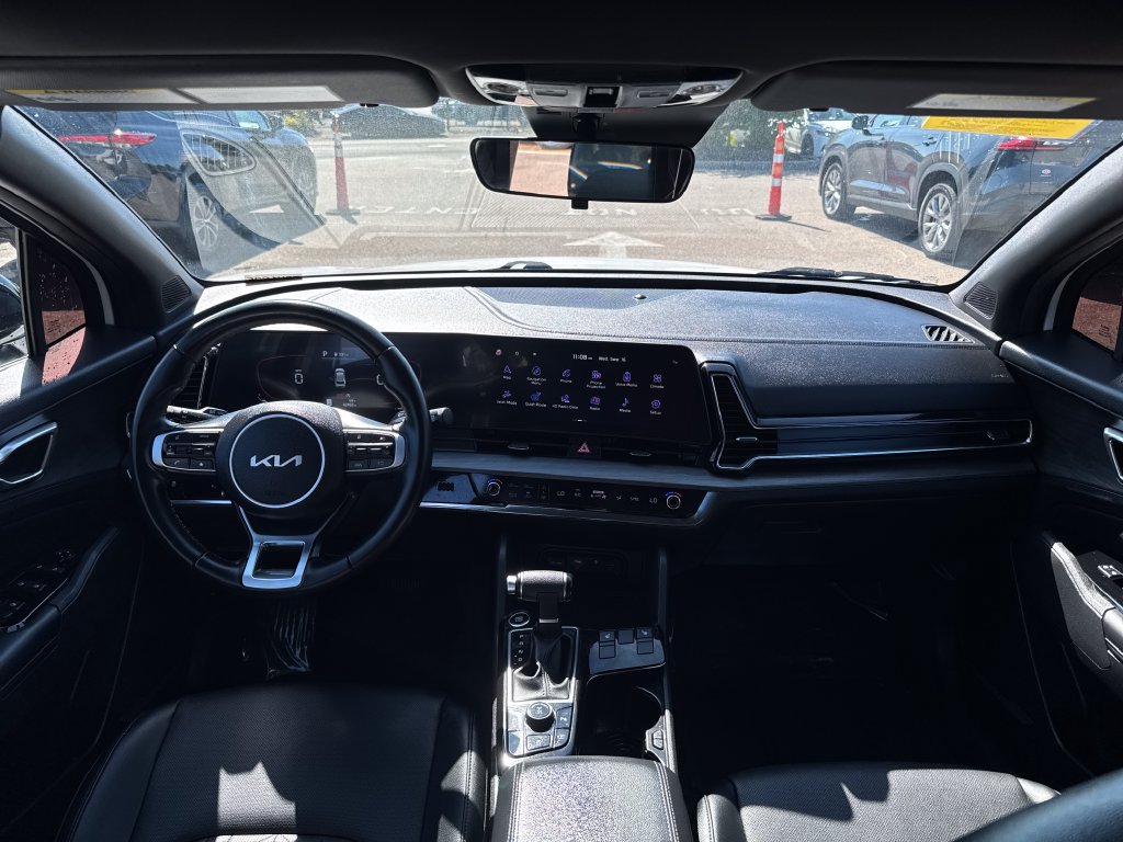 Used 2023 Kia Sportage X-Line w/ X-Line Premium Package AWD/4WD image 12