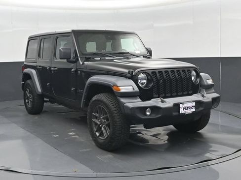 Used 2024 Jeep Wrangler Unlimited Sport AWD/4WD image 1
