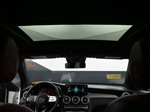 Used 2023 Mercedes-Benz GLC 300 4MATIC Coupe image 31