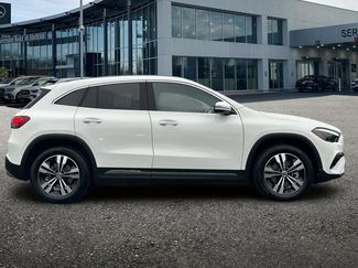 Certified 2025 Mercedes-Benz GLA 250 4MATIC video 3