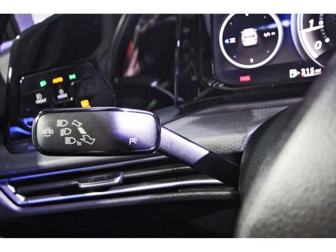 Used 2022 Volkswagen GTI SE image 20