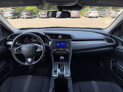 Used 2019 Honda Civic LX image 2