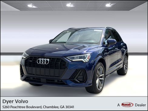 Used 2024 Audi Q3 2.0T Premium Plus AWD/4WD image 1