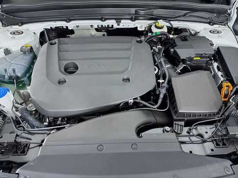 New 2026 Volvo XC40 B5 Ultra w/ Climate Package AWD/4WD image 32