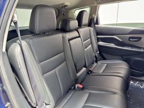 Used 2023 Nissan Murano SV FWD image 32
