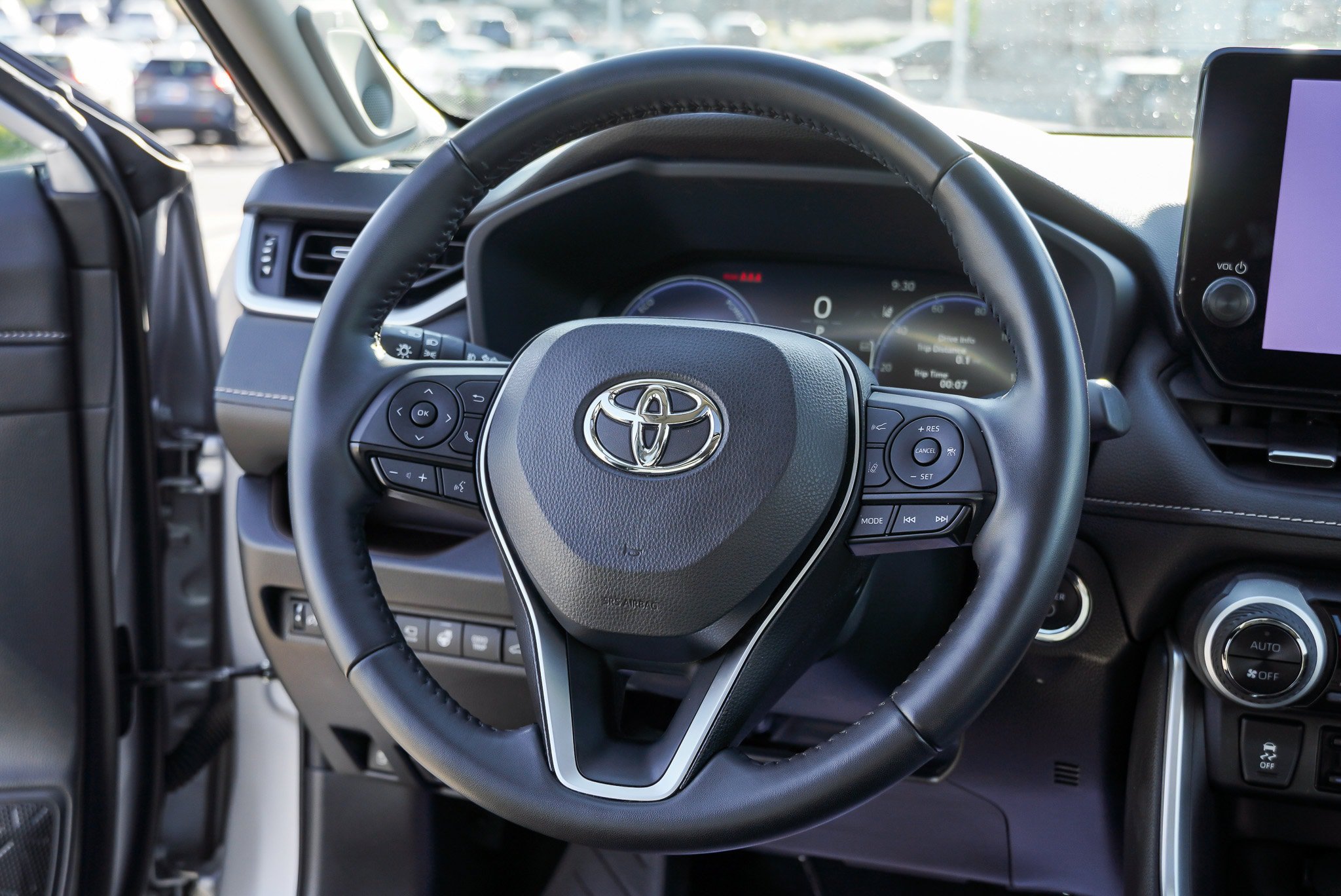 Certified 2023 Toyota RAV4 Limited AWD/4WD image 36