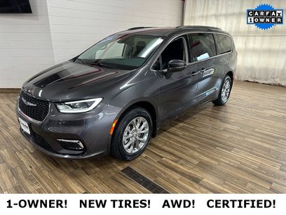 Certified 2021 Chrysler Pacifica Touring-L w/ Premium & Safety Sphere Group