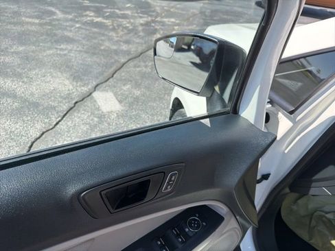Used 2020 Ford EcoSport S AWD/4WD image 23