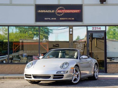 Used 2007 Porsche 911 Carrera RWD image 1