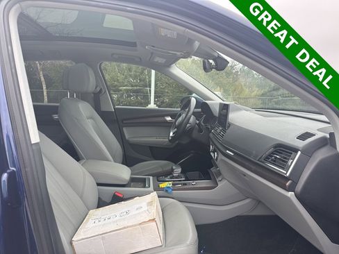 Used 2021 Audi Q5 2.0T Premium w/ Convenience Package image 9