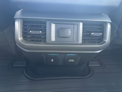 Used 2024 Ford F150 Lariat w/ FX4 Off-Road Package AWD/4WD image 23