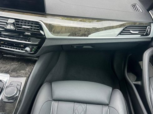 Certified 2023 BMW 540i w/ Premium Package RWD image 30