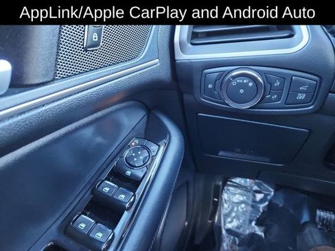 Used 2019 Ford Edge SEL w/ Equipment Group 201A image 39