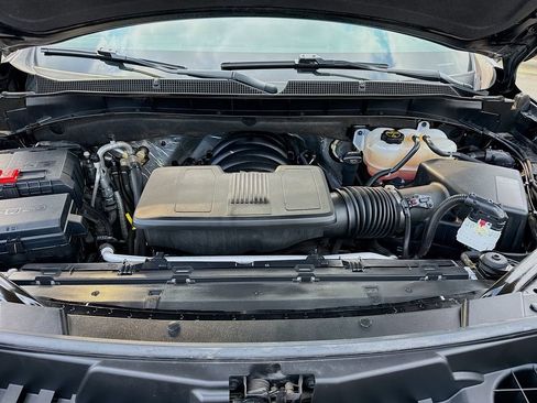 Used 2024 Chevrolet Tahoe LT image 31