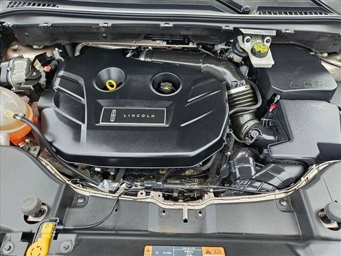 Used 2019 Lincoln MKC Reserve AWD/4WD image 25