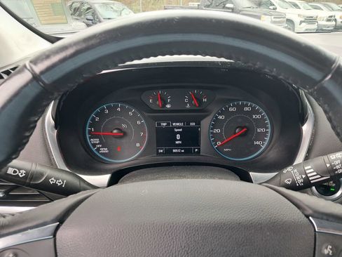 Used 2019 Chevrolet Traverse LT image 15