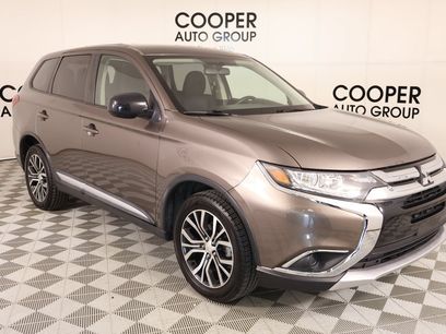 Used 2018 Mitsubishi Outlander ES