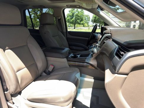 Used 2019 Chevrolet Tahoe LT AWD/4WD image 31