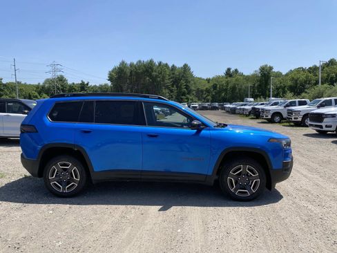New 2026 Jeep Cherokee Limited AWD/4WD image 2