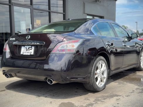Used 2012 Nissan Maxima 3.5 SV w/ Premium Pkg FWD image 2