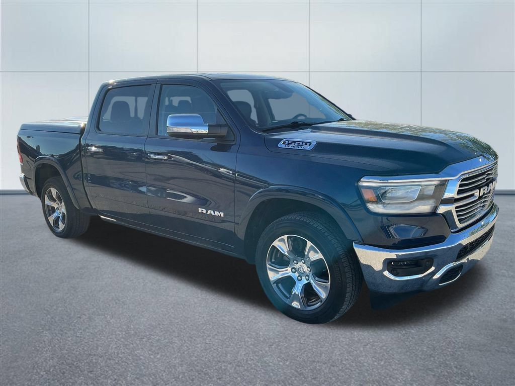 Used 2019 RAM 1500 Laramie AWD/4WD image 7
