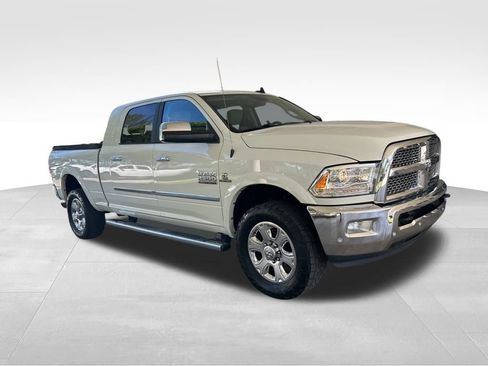 Used 2017 RAM 2500 Laramie image 2
