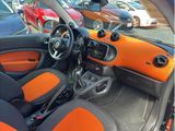 Used 2016 smart fortwo passion image 6